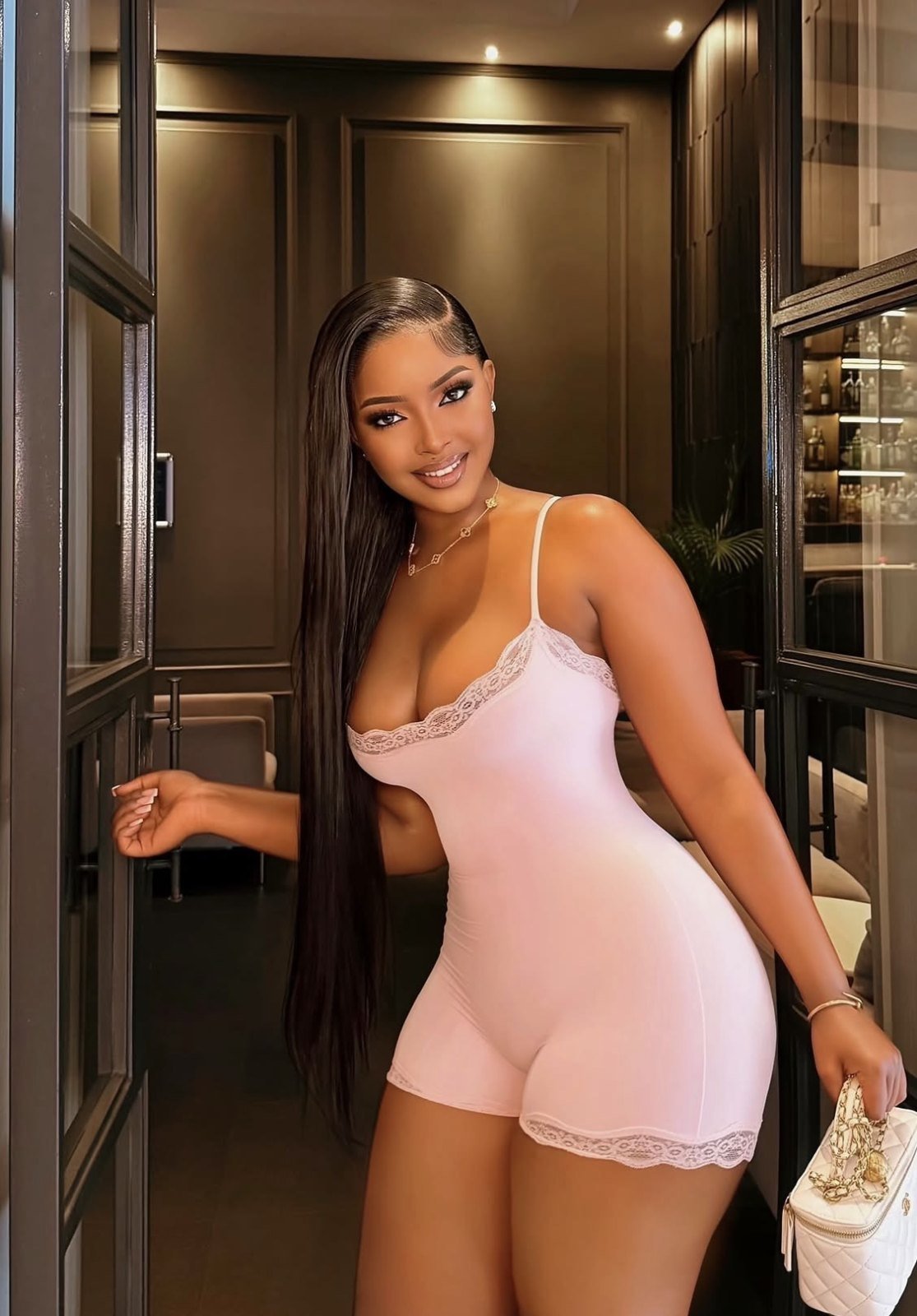 Lace seamless romper